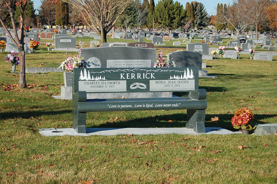 Memorial Bench 5