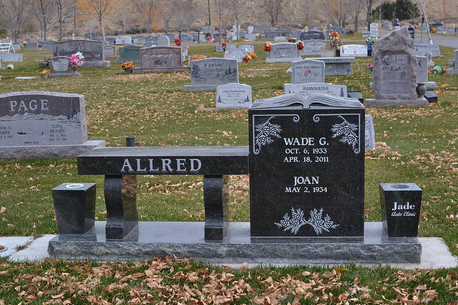 Memorial Bench 8